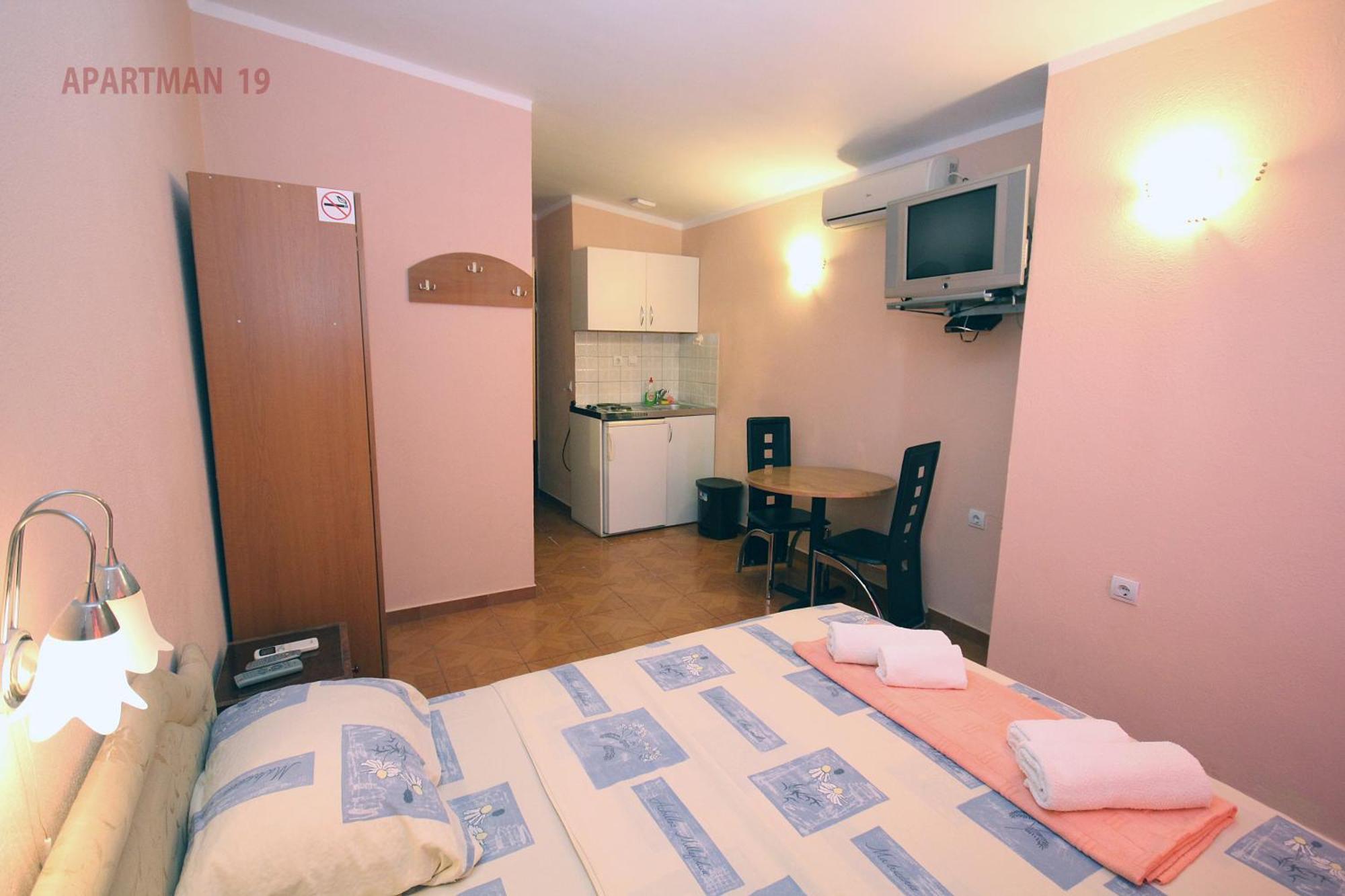 Apartments Kojic Bar Habitación foto