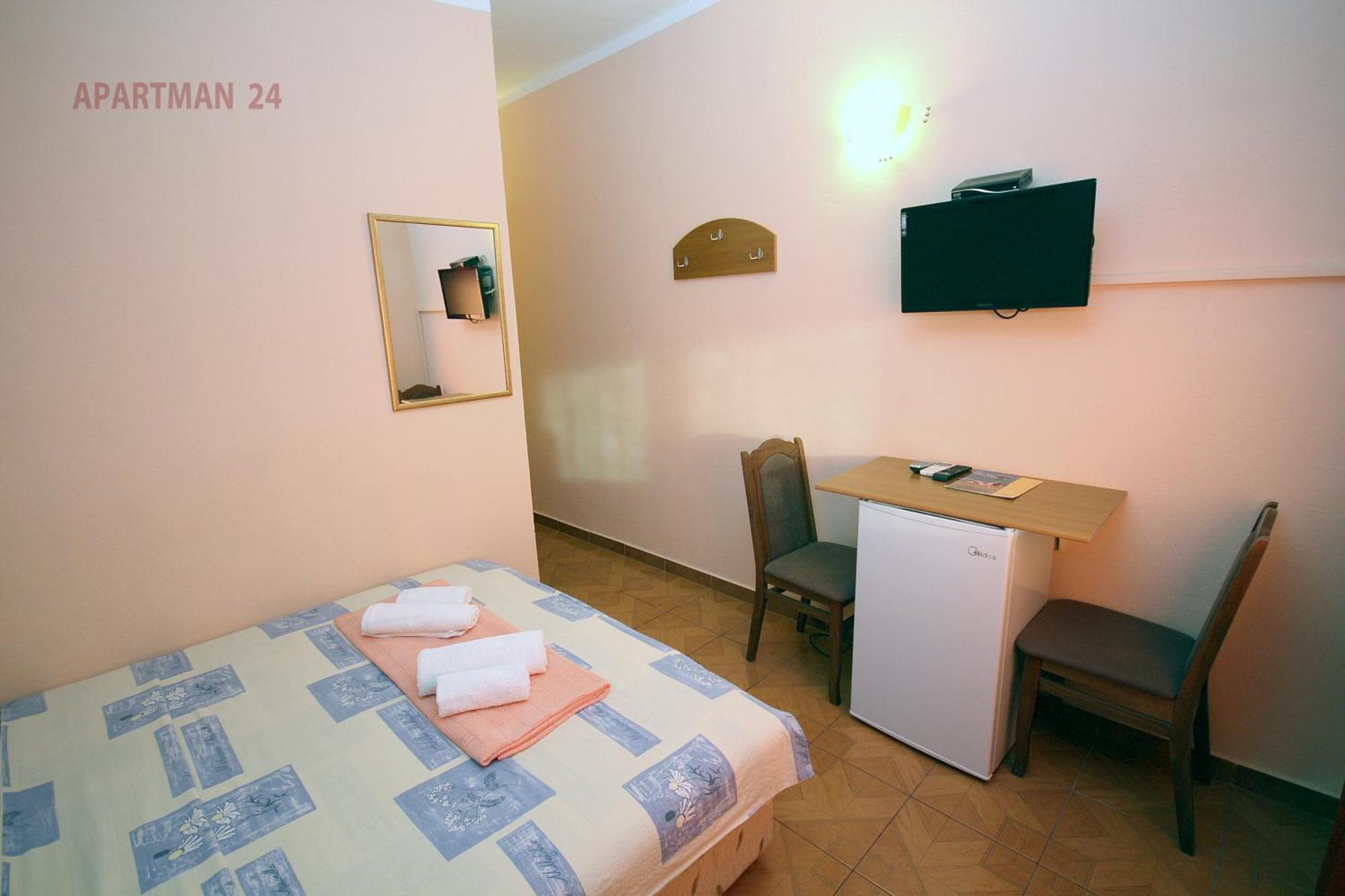 Apartments Kojic Bar Habitación foto