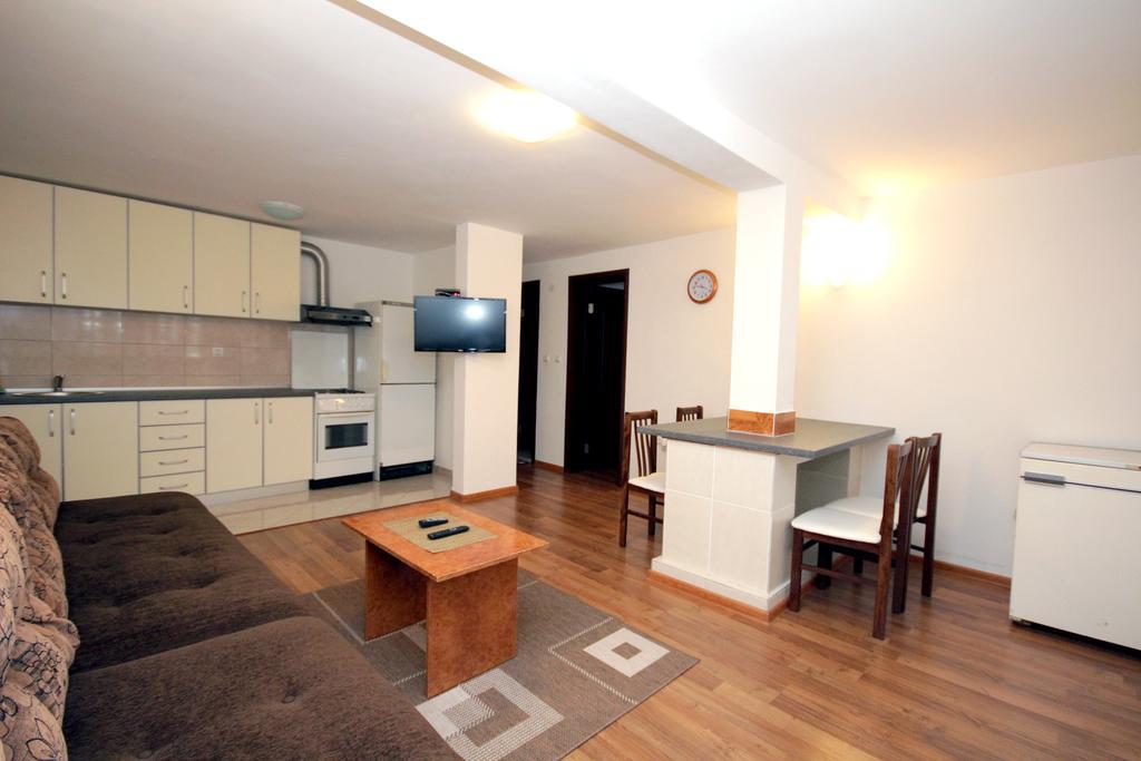 Apartments Kojic Bar Exterior foto