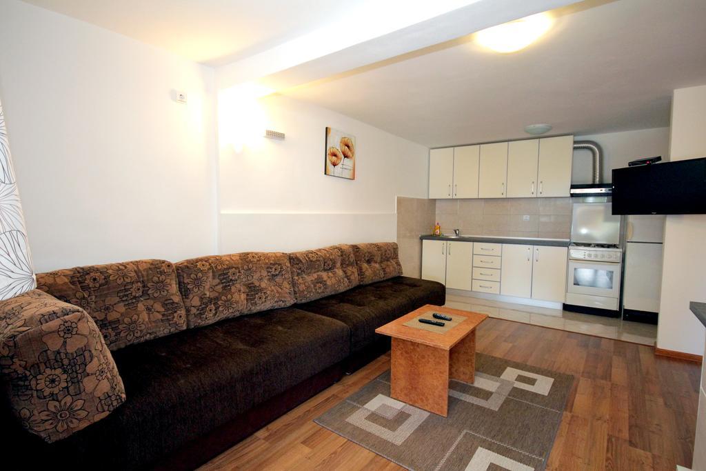Apartments Kojic Bar Exterior foto